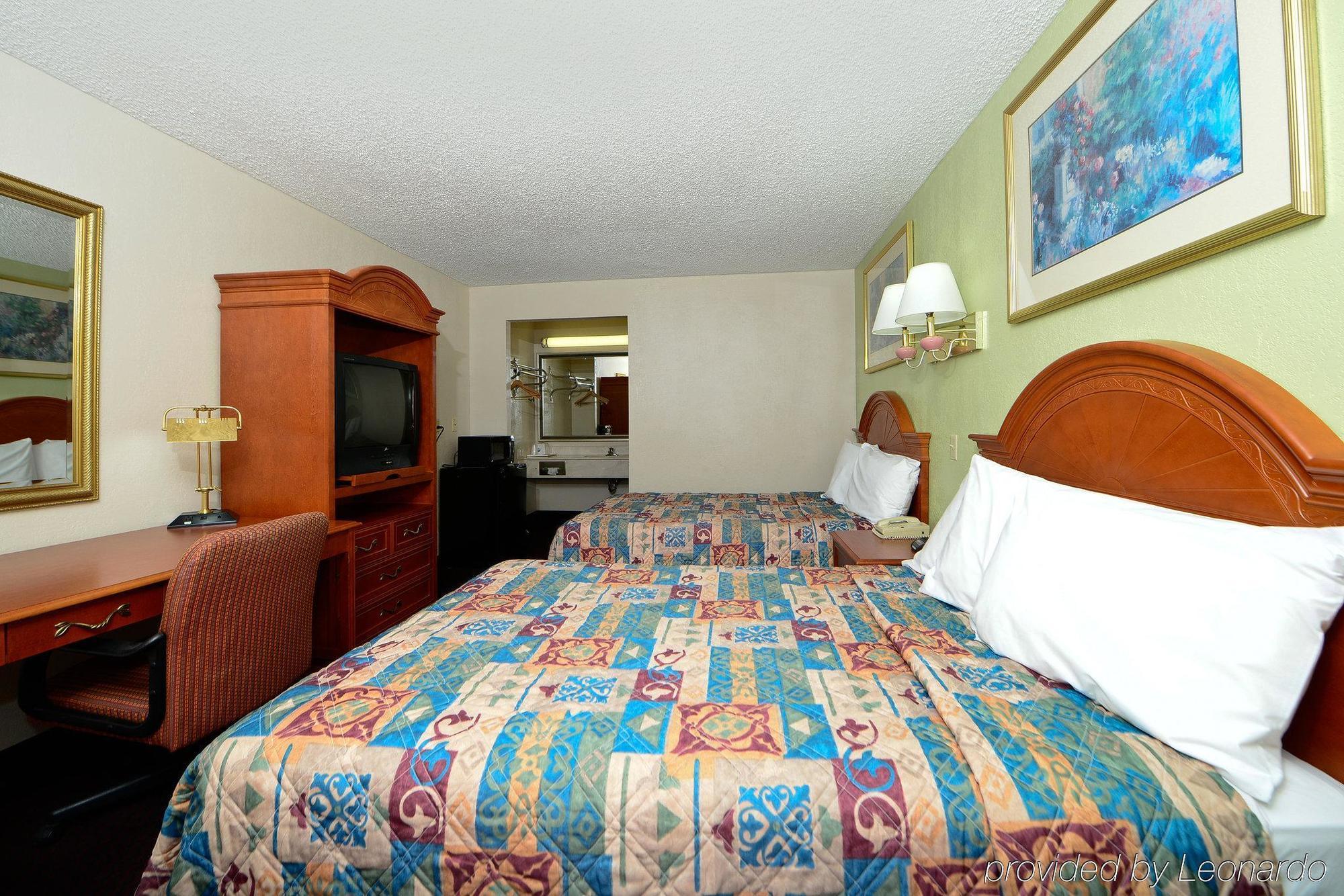 Americas Best Value Inn-Nashville/Airport South Phòng bức ảnh