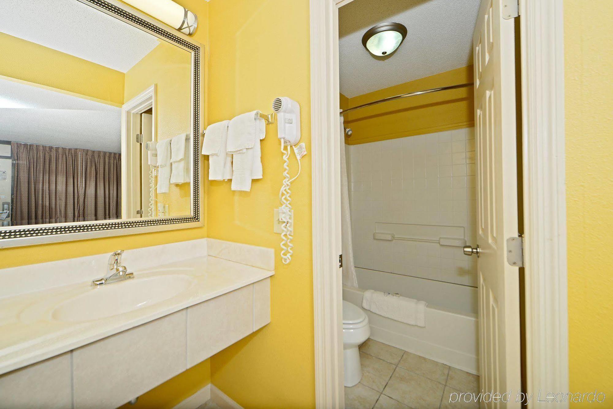Americas Best Value Inn-Nashville/Airport South Phòng bức ảnh